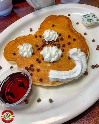 Landmark Grill by null