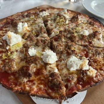 Humble Bistro - Pizza with a cauliflower crust - Italian Near Me - Phoenix, Arizona Humble Bistro - Pizza with a cauliflower crust - Italian Near Me - Phoenix, Arizona