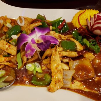 N Thai Palace - Chilli Chicken with cashews - Thai Near Me - Somerset, New Jersey N Thai Palace - Chilli Chicken with cashews - Thai Near Me - Somerset, New Jersey