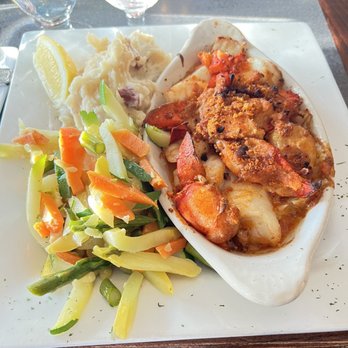Mia Regazza - Seafood casserole - Wine Bars Near Me - Marshfield, Massachusetts Mia Regazza - Seafood casserole - Wine Bars Near Me - Marshfield, Massachusetts