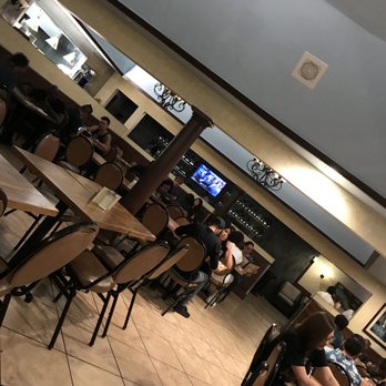 Versailles - Decor - Cuban Near Me - Encino, California Versailles - Decor - Cuban Near Me - Encino, California