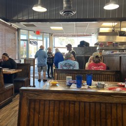 A very popular spot, even at 10:30 am on a Tuesday! A very popular spot, even at 10:30 am on a Tuesday!