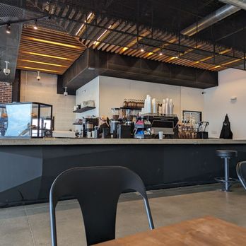 Hando Coffee Bar - Clean shop - Coffee & Tea Near Me - Manvel, Texas