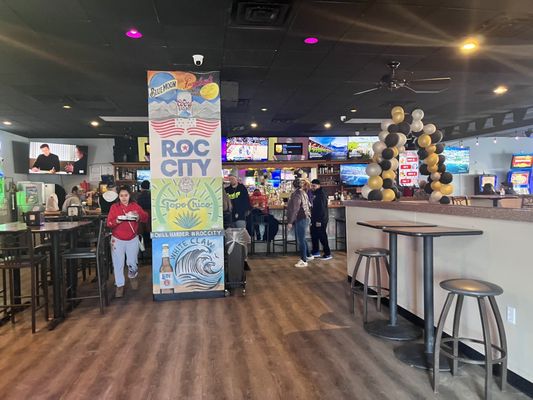 ROC CITY BAR AND GRILL - Updated October 2025 - 44 Photos & 25 Reviews ...