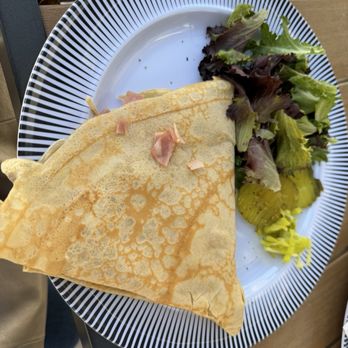 Caffe Stellato - Cheesy crepe with ham - Gelato Near Me - Redwood City, California Caffe Stellato - Cheesy crepe with ham - Gelato Near Me - Redwood City, California