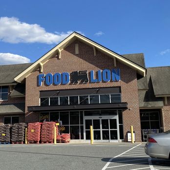 Food Lion - Outside of Food Lion - Grocery Near Me - Greensboro, North Carolina Food Lion - Outside of Food Lion - Grocery Near Me - Greensboro, North Carolina
