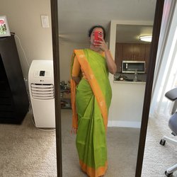 Stylish Saree Draping