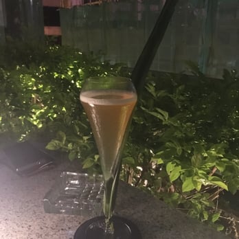 The Envoy - Dewdrops of the Heart - Cocktail Bars Near Me - Hong Kong, HK