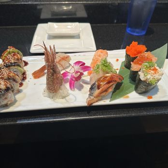SushiStop Pasadena - Sushi presentation - Sushi Bars Near Me - Pasadena, California SushiStop Pasadena - Sushi presentation - Sushi Bars Near Me - Pasadena, California