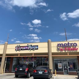 Exterior photo of Vapes N Things - Indianapolis, Indiana Exterior photo of Vapes N Things - Indianapolis, Indiana