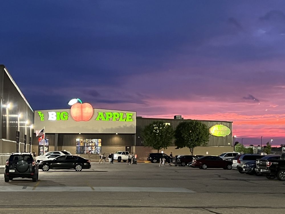 BIG APPLE FUN CENTER Updated September 2024 28 Photos & 23 Reviews