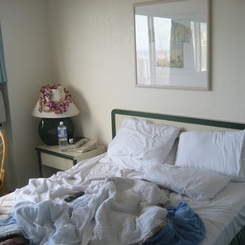 Waikiki Malia - Only pic I had and the bed isn't made! Sorry for the mess! - Hotels Near Me - Honolulu, Hawaii Waikiki Malia - Only pic I had and the bed isn't made! Sorry for the mess! - Hotels Near Me - Honolulu, Hawaii