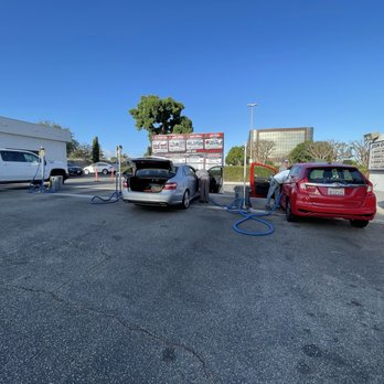 Madrona Car Wash - Four cash wash entry points. - Car Wash Near Me - Torrance, California Madrona Car Wash - Four cash wash entry points. - Car Wash Near Me - Torrance, California
