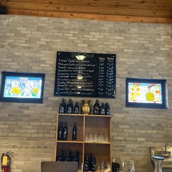 Keeper's Cut Meadery - Mead list - Meaderies Near Me - Marion, North Carolina Keeper's Cut Meadery - Mead list - Meaderies Near Me - Marion, North Carolina