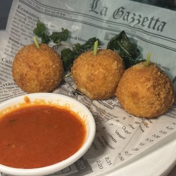 Arancino di Mare - Arancini Siciliani - Italian Near Me - Honolulu, Hawaii Arancino di Mare - Arancini Siciliani - Italian Near Me - Honolulu, Hawaii