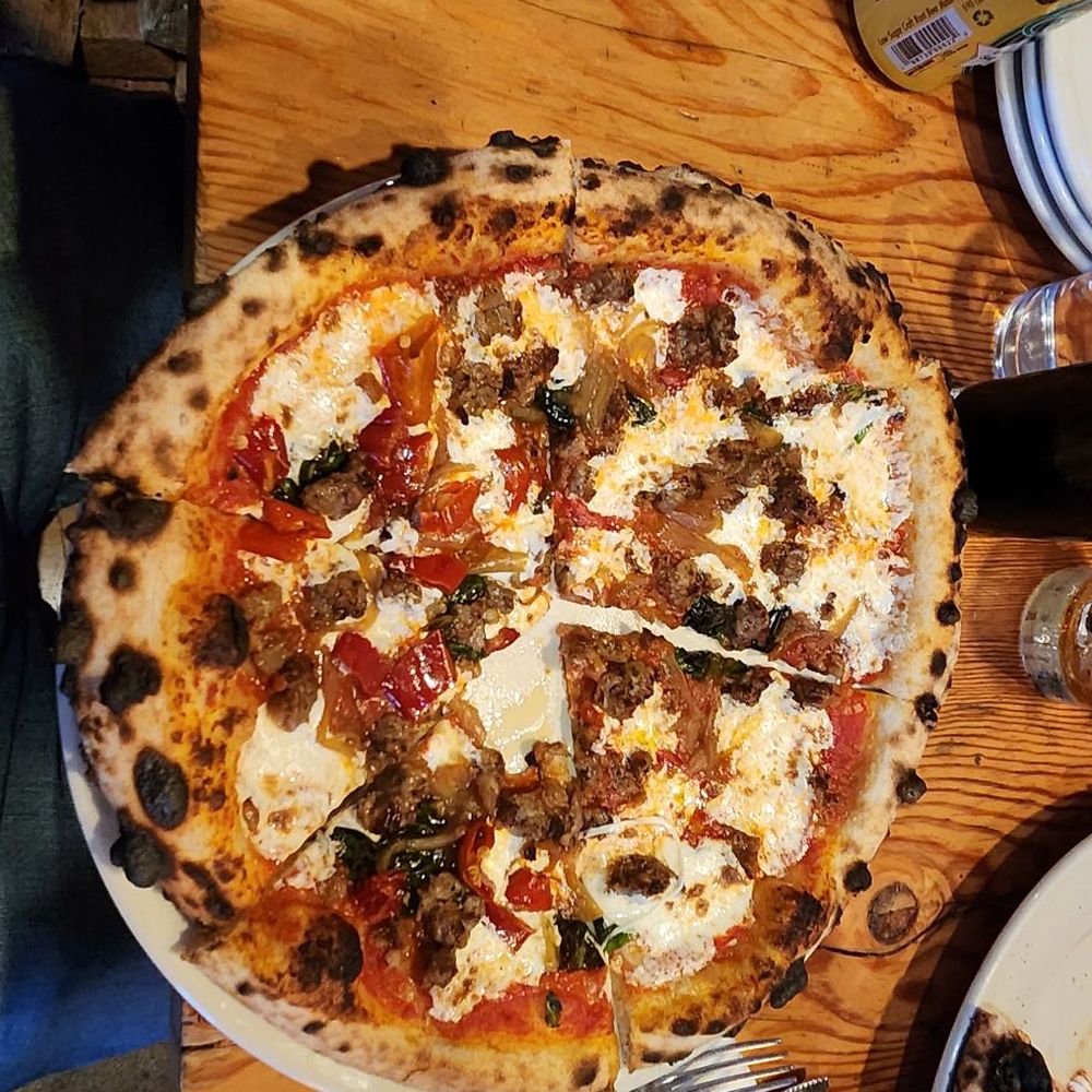 Ken's Artisan Pizza - Fennel sausage - Pizza Near Me - Portland, Oregon
