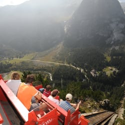 Gelmerbahn - Gelmerbahn mit 106% Steigung, steilste Standseilbahn Europas