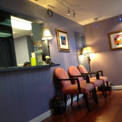 Viet-Hong D Bui - Reception/Waiting Room