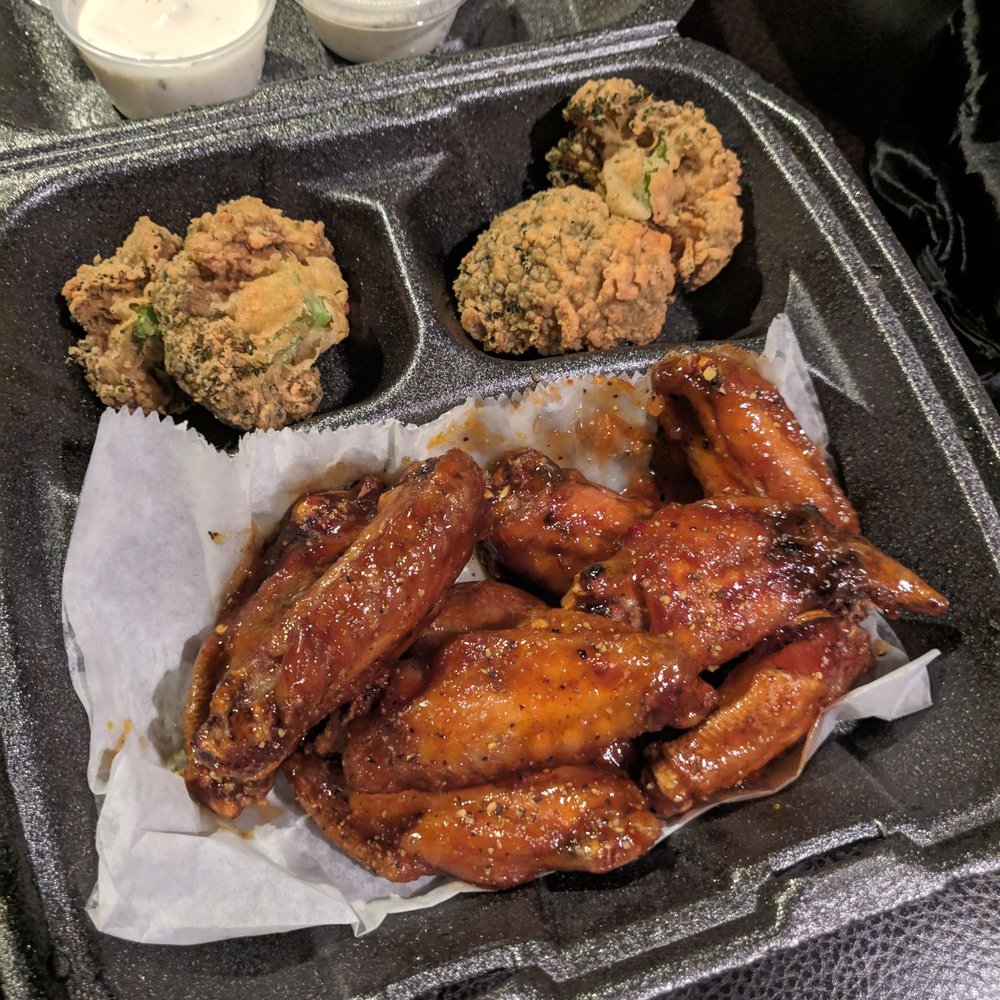 Honey hot x Lemon Pepper wings and fried Broccoli Honey hot x Lemon Pepper wings and fried Broccoli