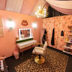 PORTRAITLANDIA - A view of our ultra-femme Dressing Room Suite
