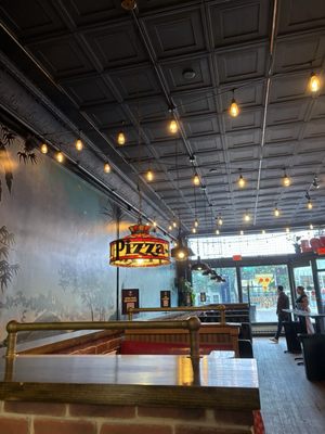 Mikey's Late Night Slice by null
