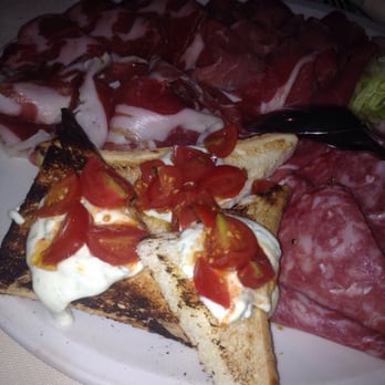 Marro - Salumi e crostini - Steakhouses Near Me - Rozzano, Michigan