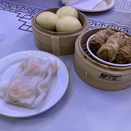 Stir-fried Beef with Rice Noodle