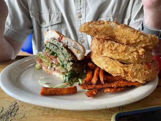 Live Oak Grill by null