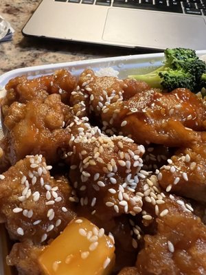 Hung Shanghai Restaurant by null