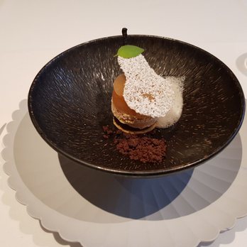 Nagaya - Candied pear, chocolat and rum foam. 2019 08 31. M1 GM17. - Japanese Near Me - Dusseldorf, NW Nagaya - Candied pear, chocolat and rum foam. 2019 08 31. M1 GM17. - Japanese Near Me - Dusseldorf, NW