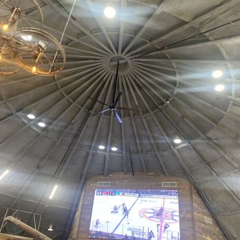 The Grainhouse - Inside - Sports Bars Near Me - Windsor, Colorado The Grainhouse - Inside - Sports Bars Near Me - Windsor, Colorado
