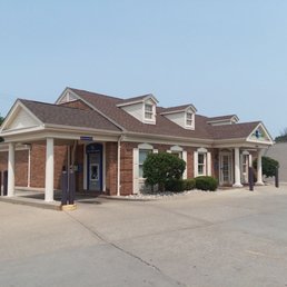 Awesome quiet little branch, awesome staff... Awesome quiet little branch, awesome staff...