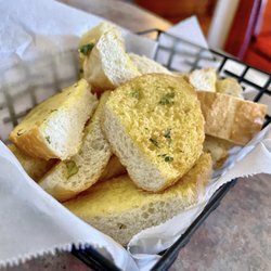 Mamma’s Pizzeria - Garlic Bread