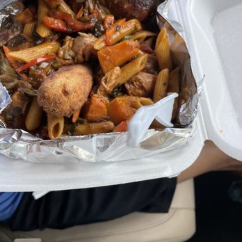 Chef Rose Jamaican Cuisine - Rasta pasta with jerk chicken - Caribbean Near Me - Sunrise, Florida Chef Rose Jamaican Cuisine - Rasta pasta with jerk chicken - Caribbean Near Me - Sunrise, Florida
