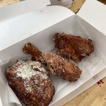 Federal Donuts & Chicken - 3 Piece Fried Chicken with Buttermilk Seasoning - Chicken Shop Near Me - Philadelphia, Pennsylvania