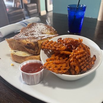 26 Beach Restaurant - #The 19 French Toast - New American Near Me - Venice, California 26 Beach Restaurant - #The 19 French Toast - New American Near Me - Venice, California