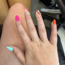 Evon Nail Salon