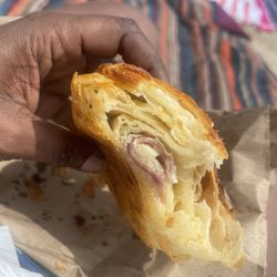 Cafe Papillon - Ham & Cheese Croissant