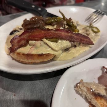 Kenny's Burger Joint - Plano - Queso burger - Burgers Near Me - Plano, Texas