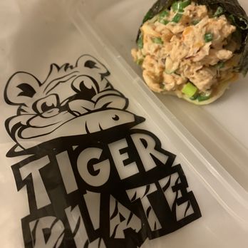 Tiger Plate - Blue Crab HANDROLLS - Hawaiian Near Me - Costa Mesa, California
