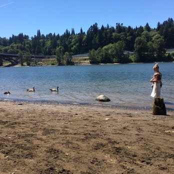 Sellwood Riverfront Park - July 2017 - Parks Near Me - Portland, Oregon