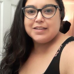 Medusa's Beauty Salon - Before! Hair was down to me bum and hadn't been cut in about a year and a half.