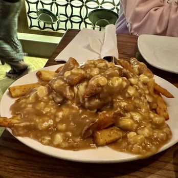 Elephant & Castle - Pubs Near Me - Chicago, Illinois