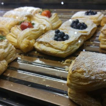 Sunmerry Bakery - Puffy, crunchy pastries - Coffee & Tea Near Me - Edison, New Jersey Sunmerry Bakery - Puffy, crunchy pastries - Coffee & Tea Near Me - Edison, New Jersey
