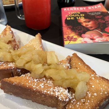 Row House - French Toast Brunch - New American Near Me - New York, New York Row House - French Toast Brunch - New American Near Me - New York, New York