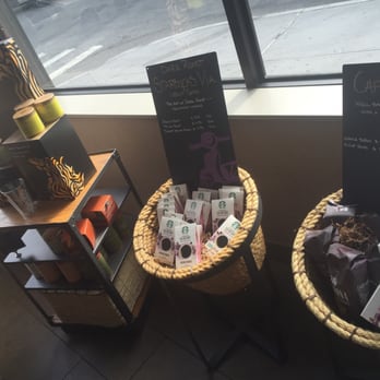 Starbucks - Coffee & Tea Near Me - Brooklyn, New York