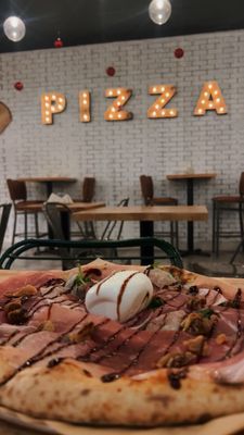 Piacere Wood Fired Pizza Pines by null