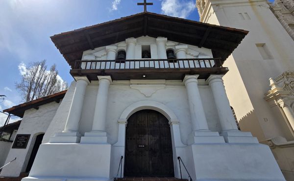 Mission Dolores by null