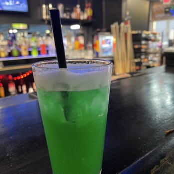Corner Pocket - Liquid marijuana - Pool Halls Near Me - Bakersfield, California