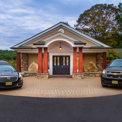 Leber-Lakeside Funeral Home